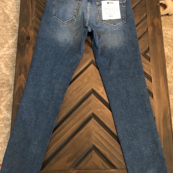 New w. Tags- Rising Sun & Co. Women’s Jeans (Mark on Leg) - Picture 2 of 3